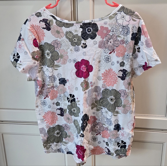 EUC LOFT Floral Tee Size L - Picture 6 of 8
